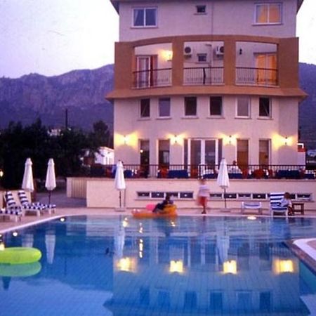 The Prince Inn Hotel & Villas Agios Georgios  Exteriör bild
